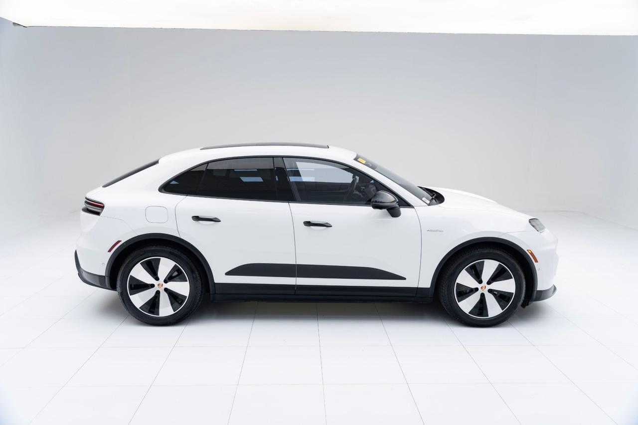 2024 Porsche Macan 4 Electric Pompano Beach FL