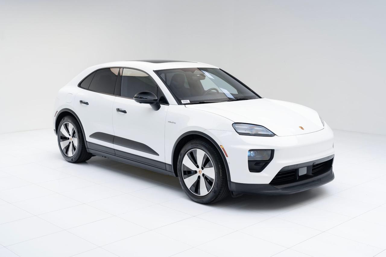 2024 Porsche Macan 4 Electric Pompano Beach FL