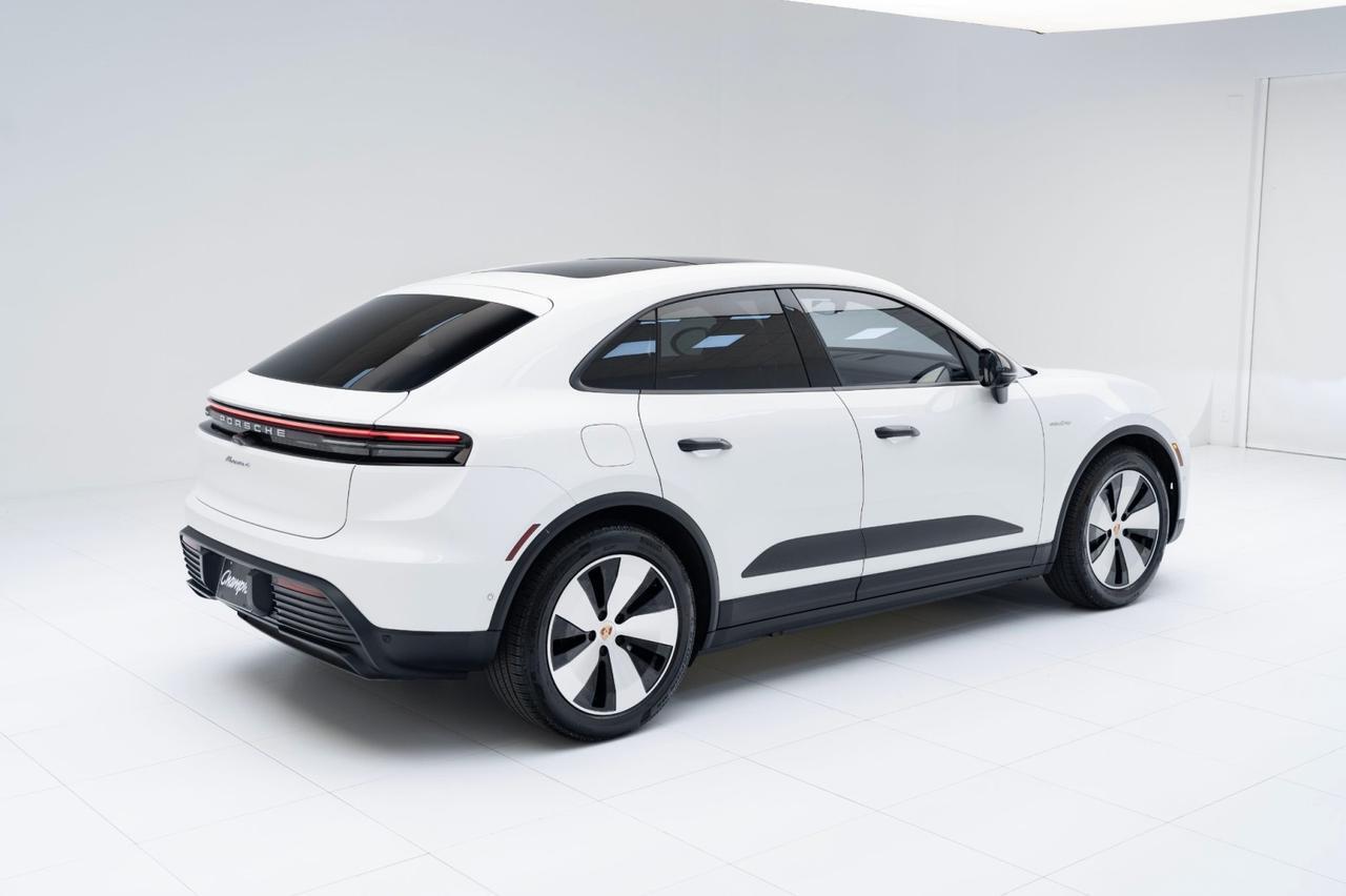 2024 Porsche Macan 4 Electric Pompano Beach FL