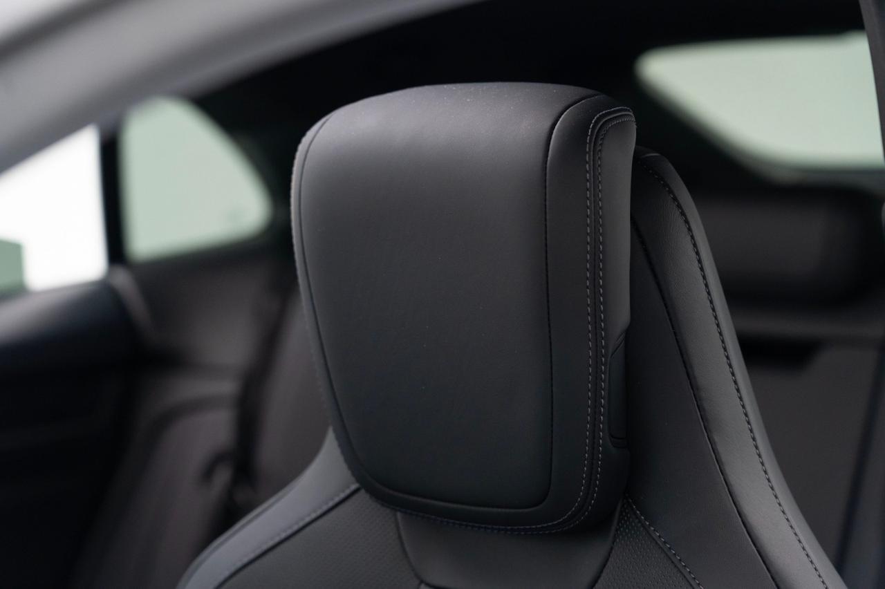 2024 Porsche Macan 4 Electric Pompano Beach FL