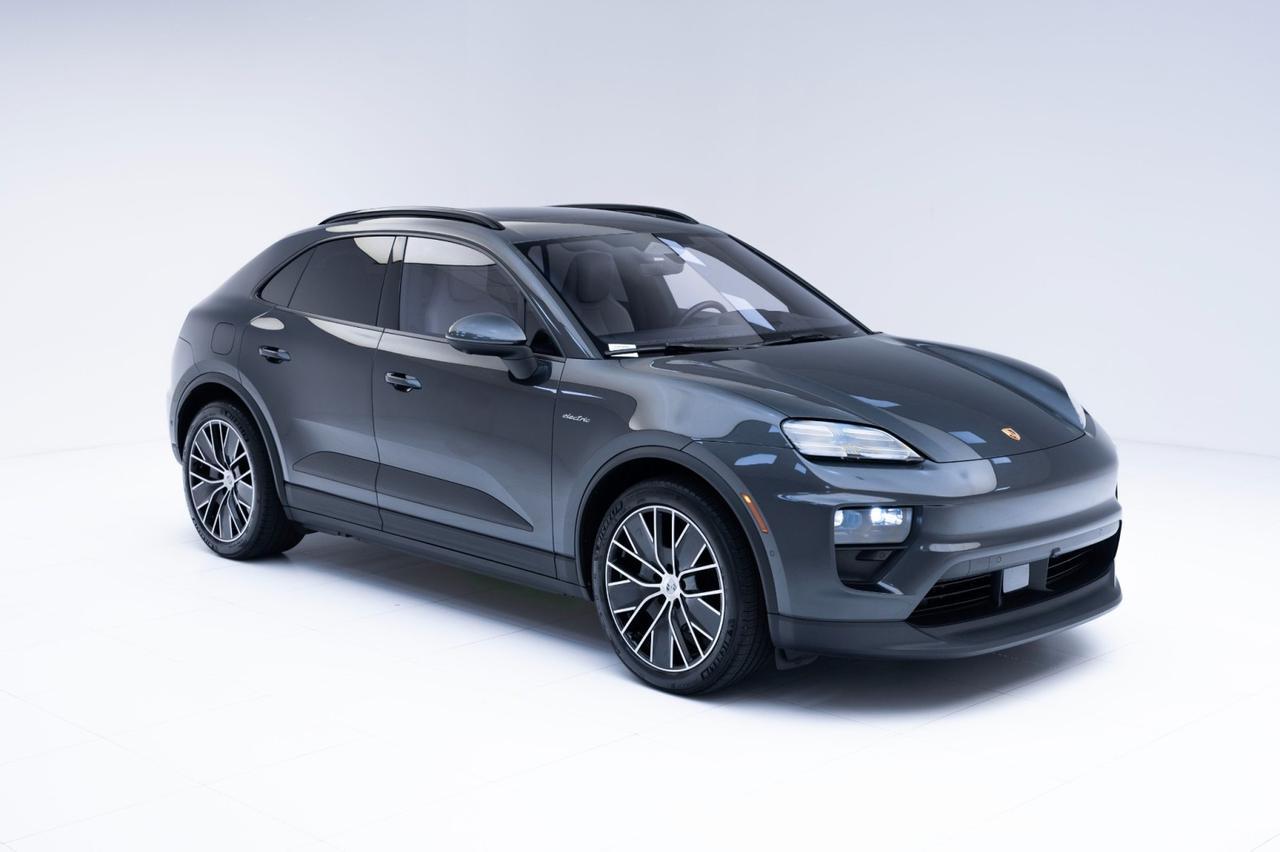 2024 Porsche Macan 4 Electric Pompano Beach FL