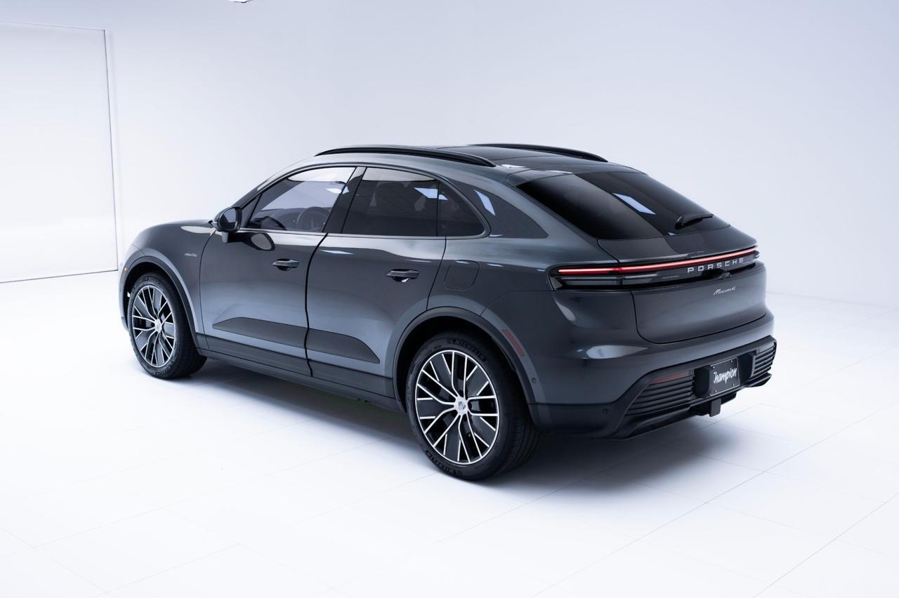 2024 Porsche Macan 4 Electric Pompano Beach FL