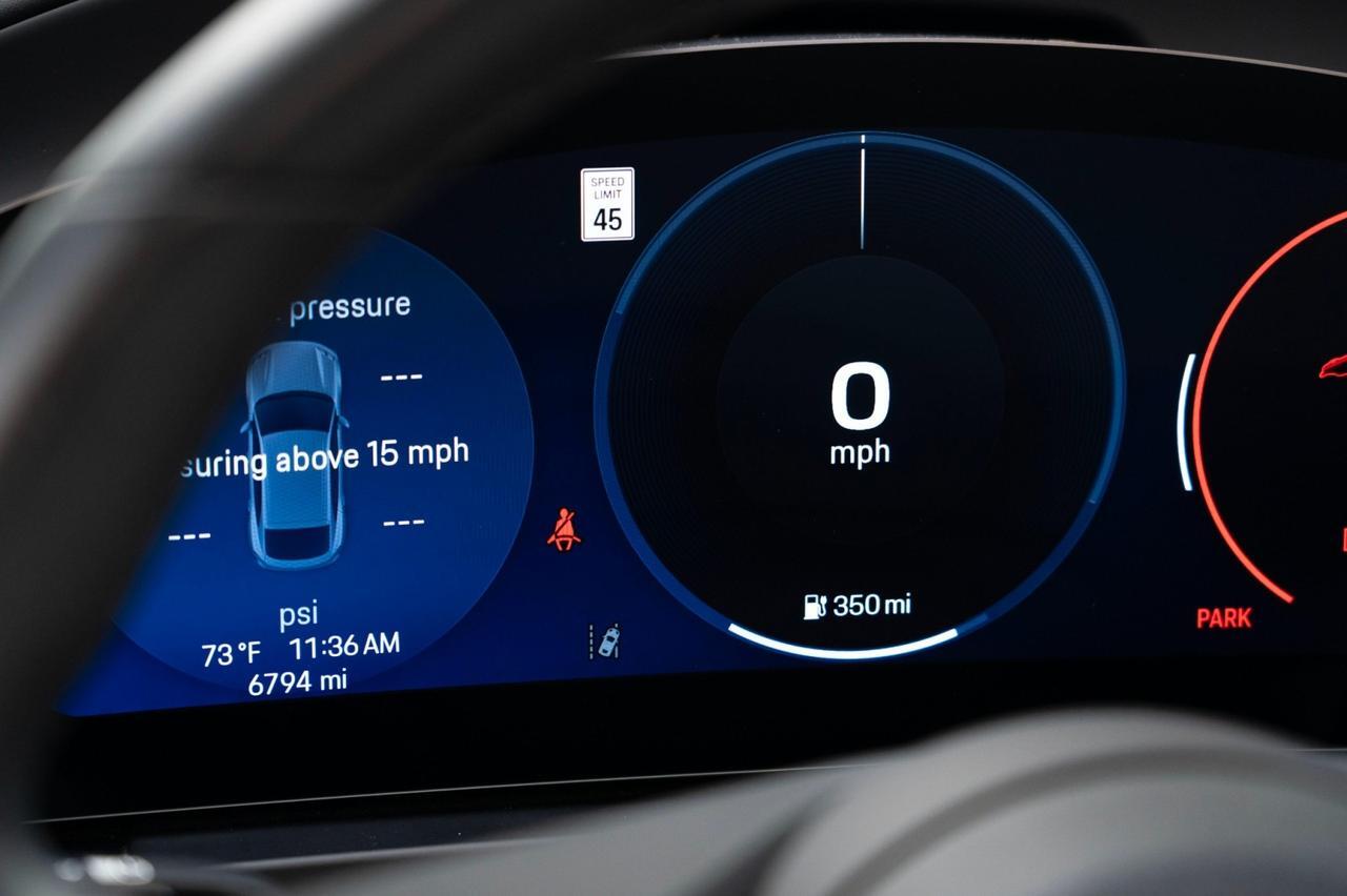 2024 Porsche Macan 4 Electric Pompano Beach FL
