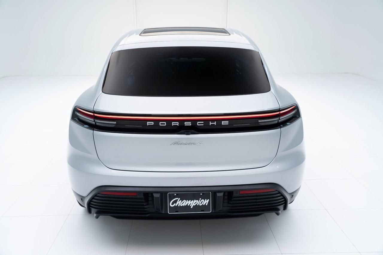 2024 Porsche Macan 4 Electric Pompano Beach FL