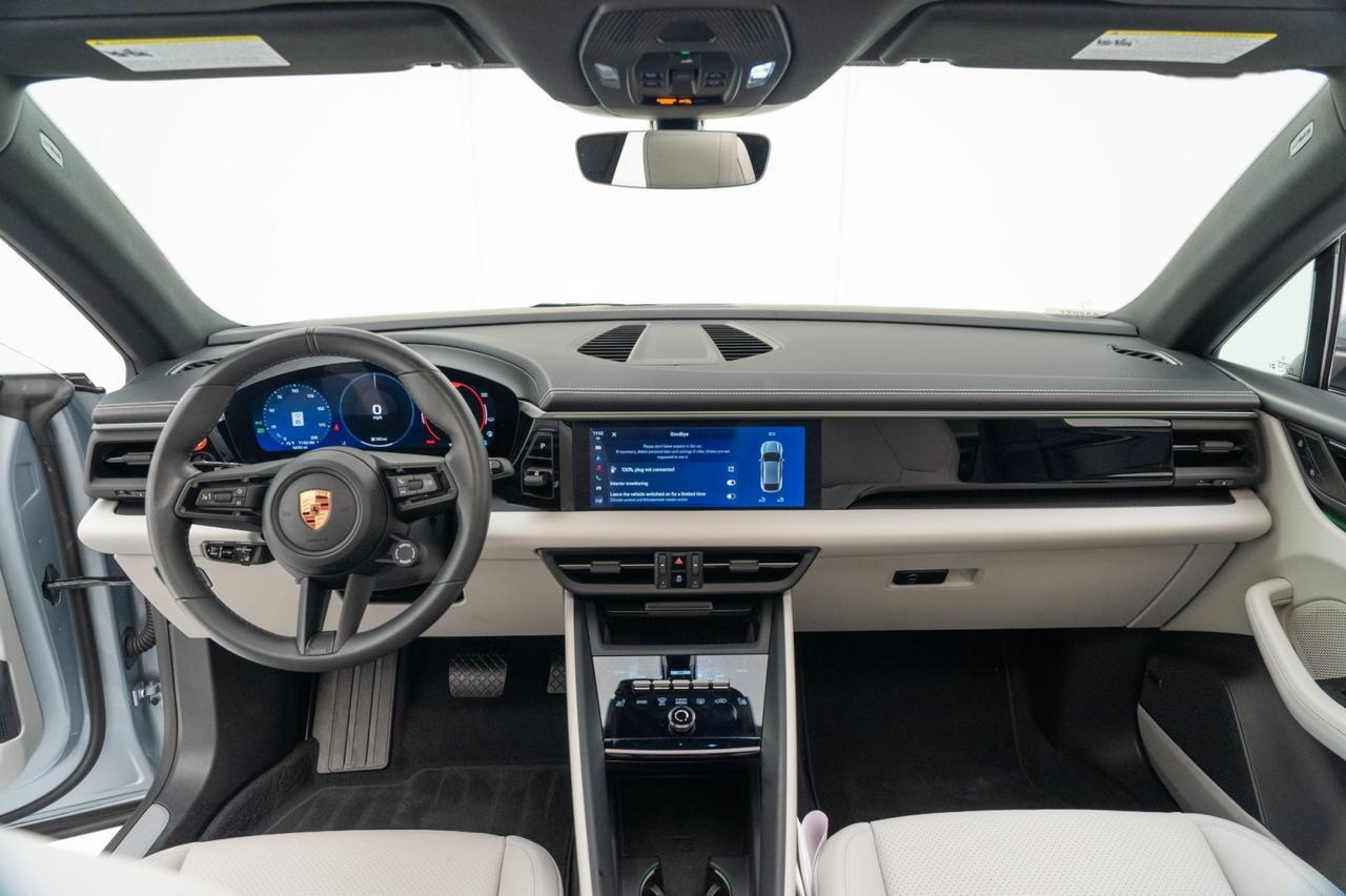 2024 Porsche Macan 4 Electric Pompano Beach FL
