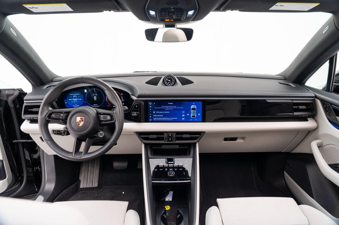 2024 Porsche Macan 4 Electric Pompano Beach FL