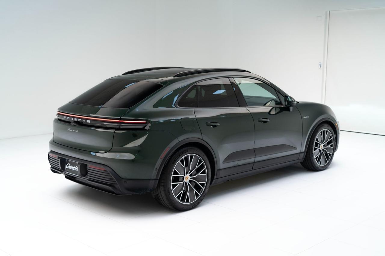 2024 Porsche Macan 4 Electric Pompano Beach FL