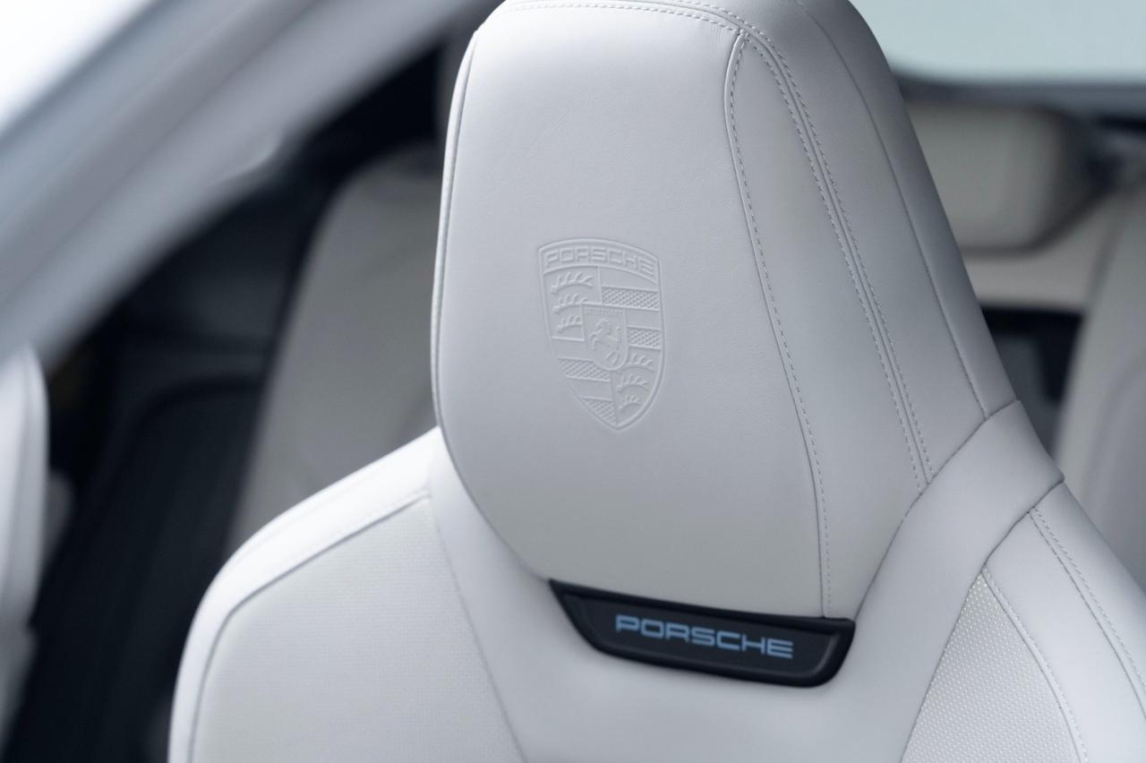 2024 Porsche Macan 4 Electric Pompano Beach FL