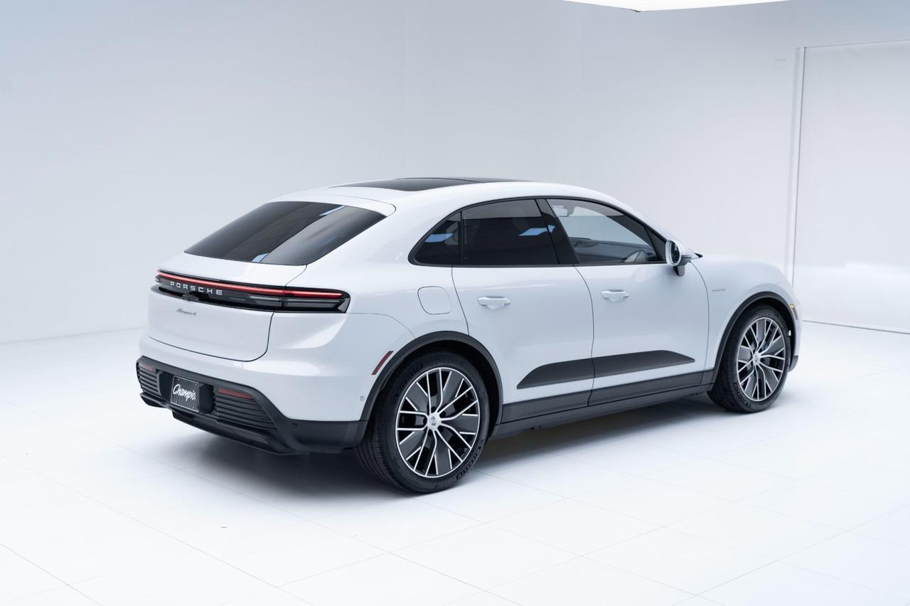 2024 Porsche Macan 4 Electric Pompano Beach FL