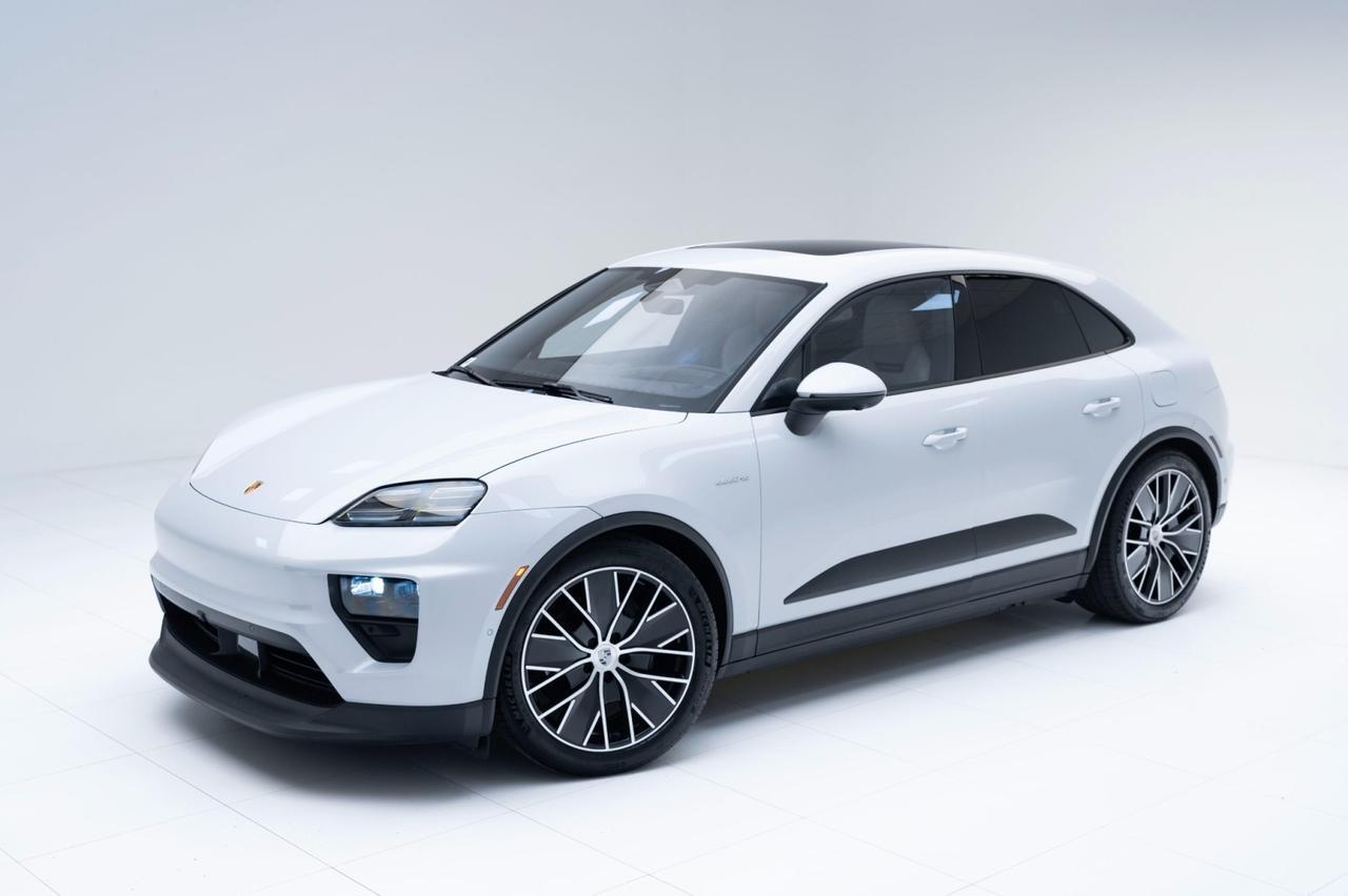 2024 Porsche Macan 4 Electric