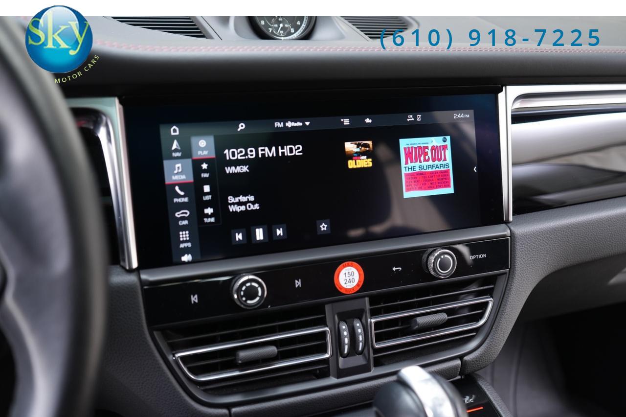 2024 Porsche Macan AWD West Chester PA