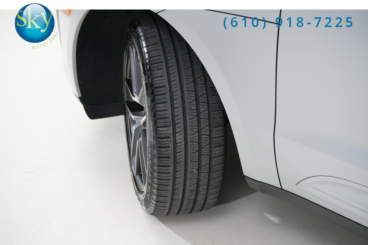 2024 Porsche Macan AWD West Chester PA