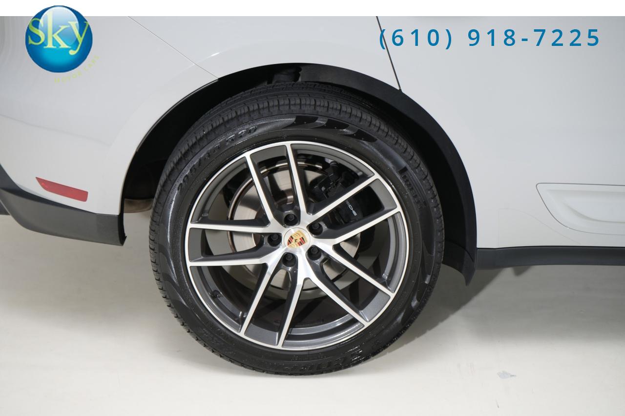 2024 Porsche Macan AWD West Chester PA