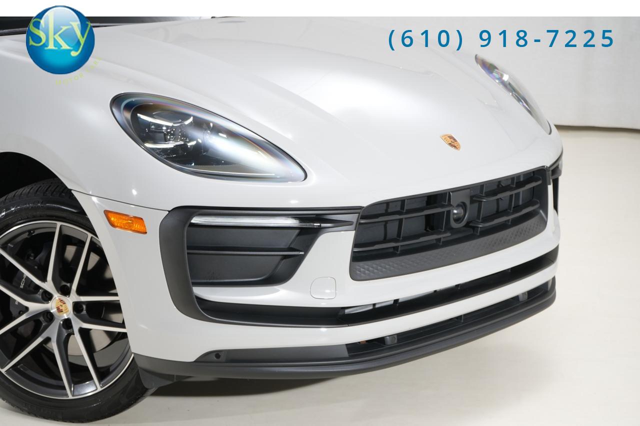2024 Porsche Macan AWD West Chester PA