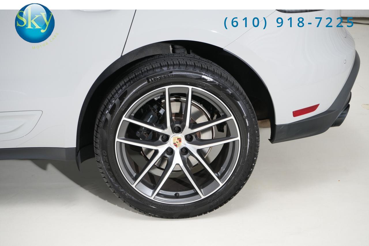2024 Porsche Macan AWD West Chester PA