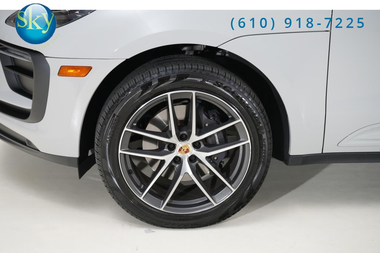 2024 Porsche Macan AWD West Chester PA