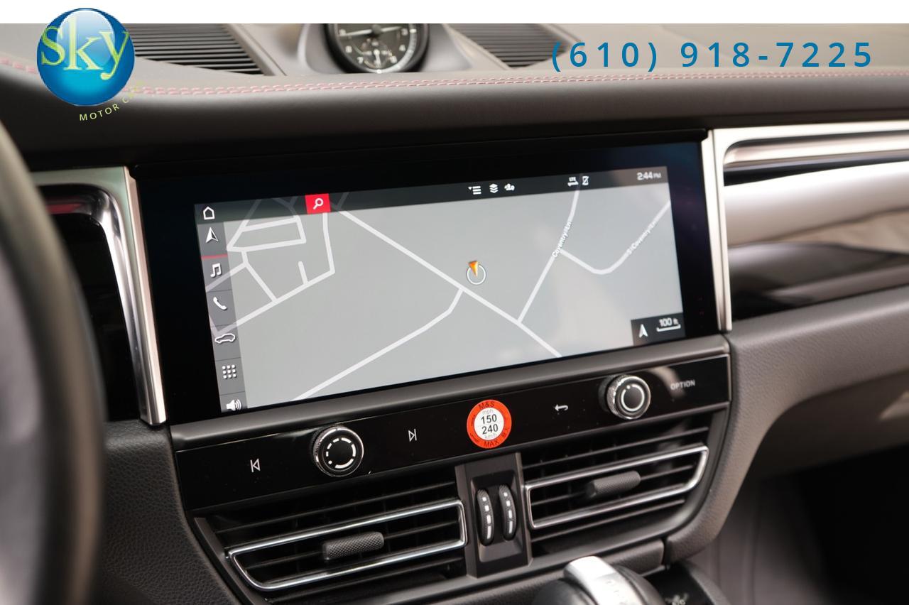 2024 Porsche Macan AWD West Chester PA