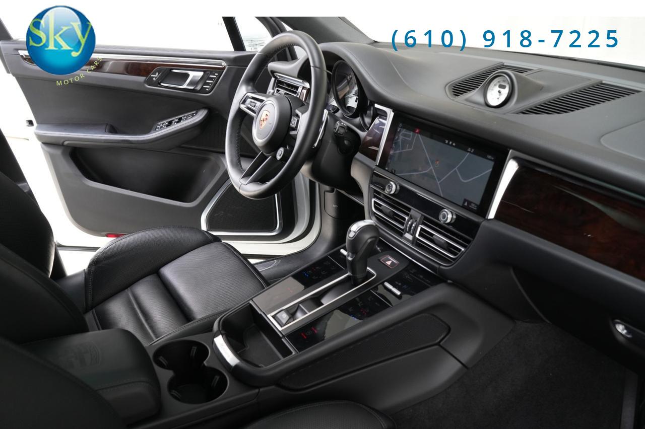2024 Porsche Macan AWD S West Chester PA