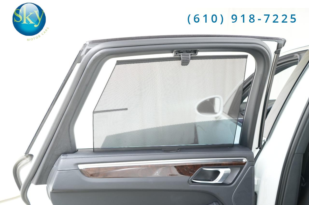 2024 Porsche Macan AWD S West Chester PA