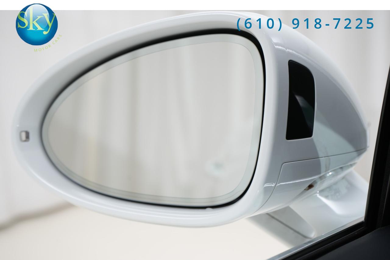 2024 Porsche Macan AWD S West Chester PA