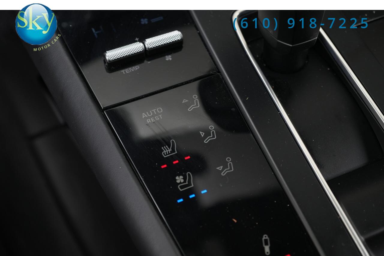 2024 Porsche Macan AWD S West Chester PA