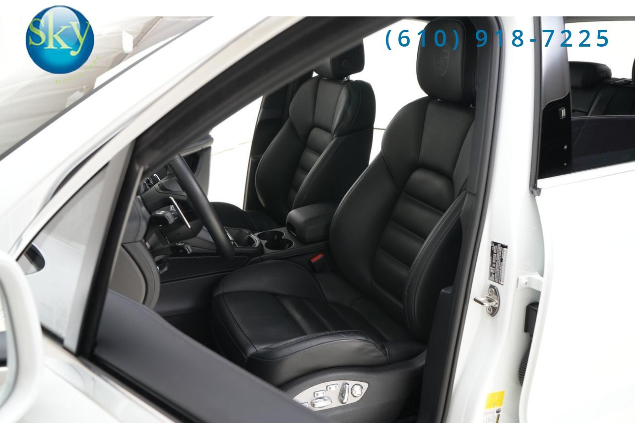 2024 Porsche Macan AWD S West Chester PA