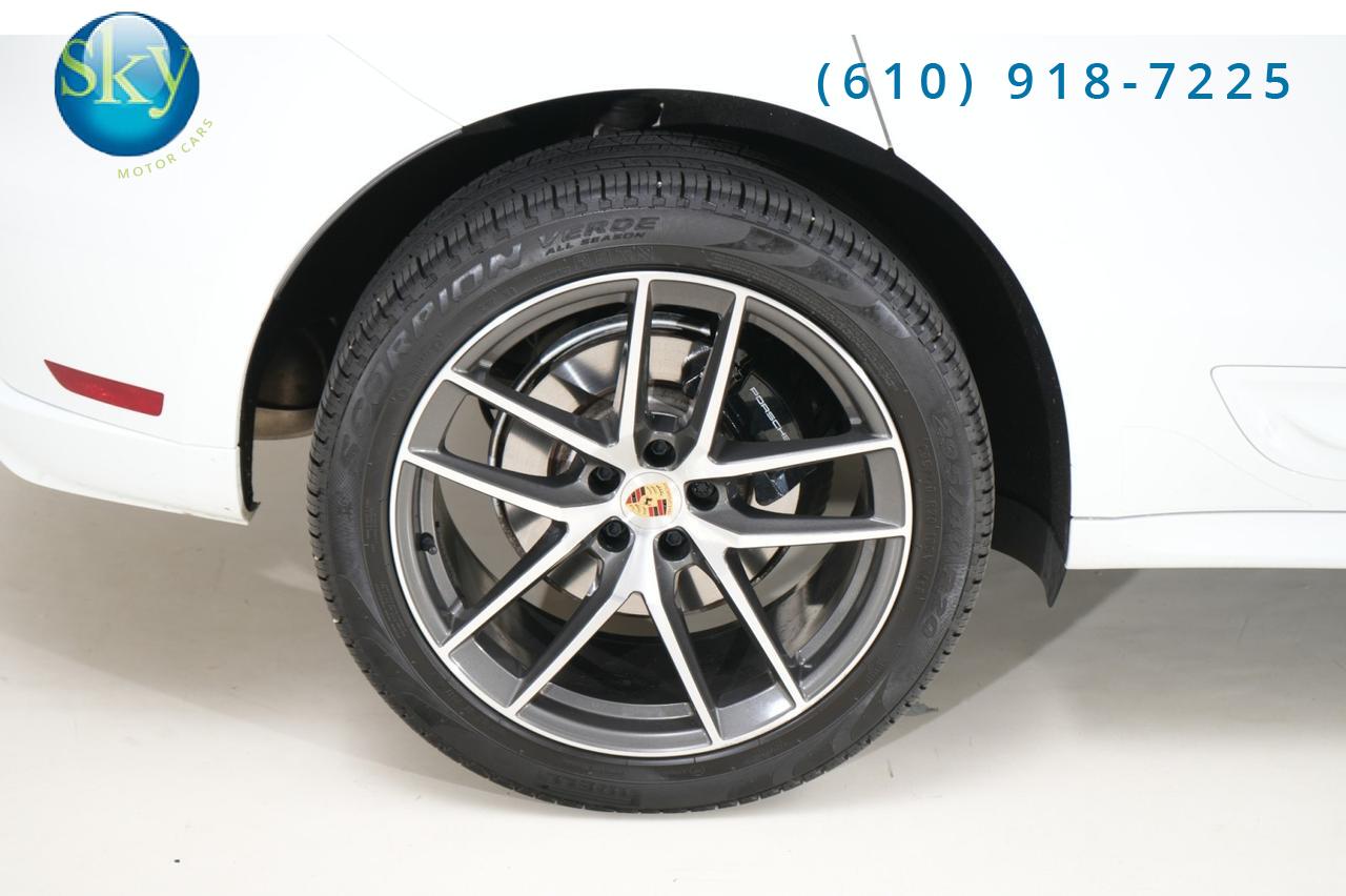 2024 Porsche Macan AWD S West Chester PA