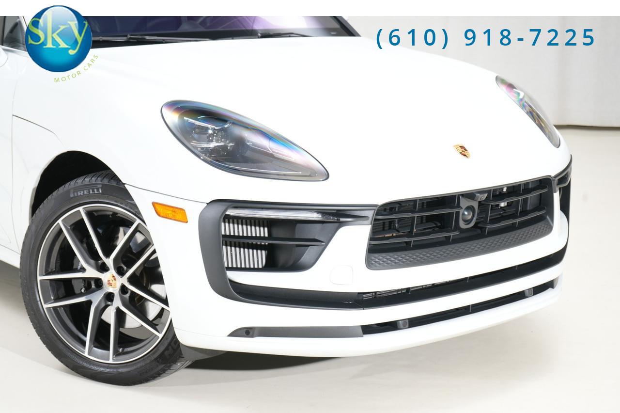 2024 Porsche Macan AWD S West Chester PA