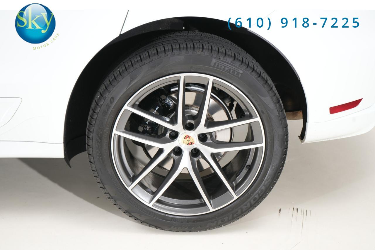 2024 Porsche Macan AWD S West Chester PA