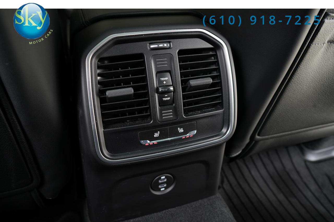 2024 Porsche Macan AWD S West Chester PA