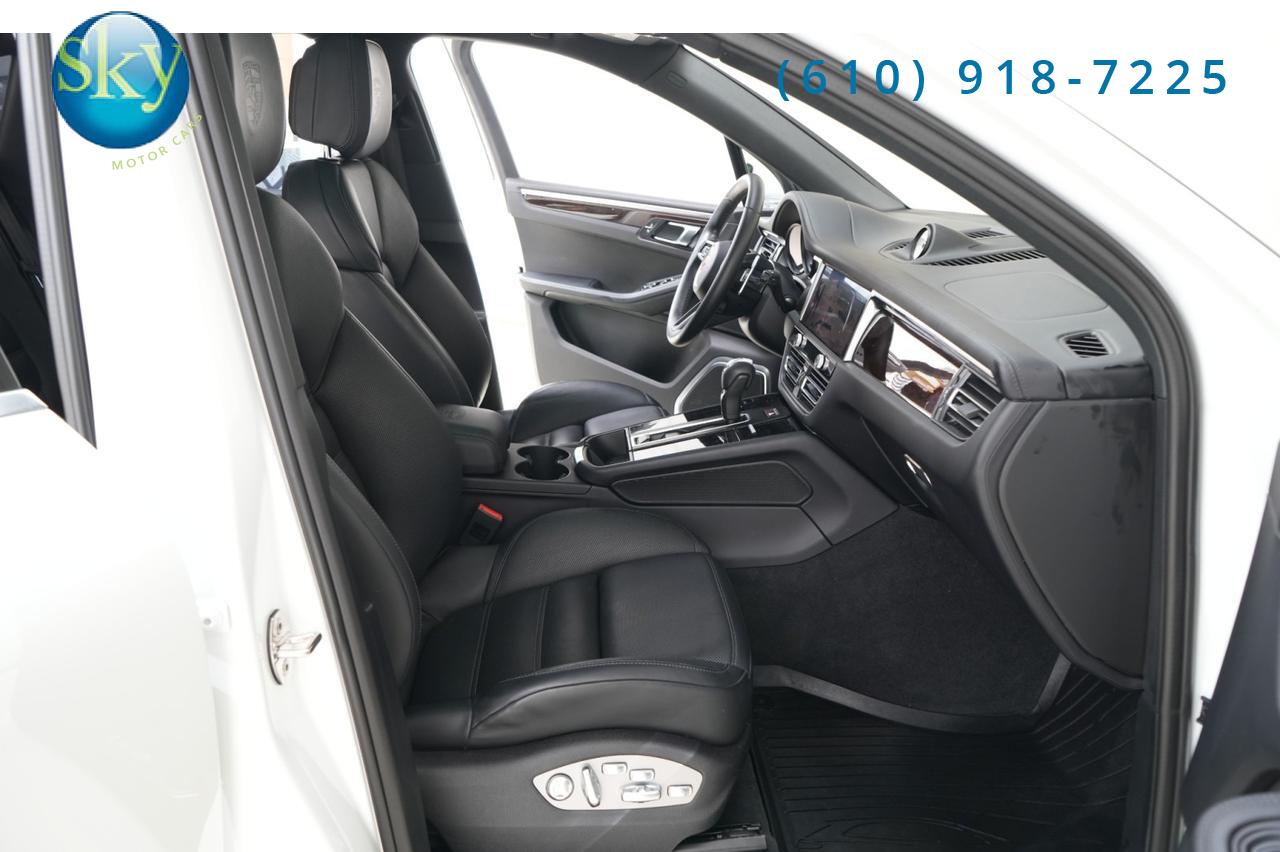 2024 Porsche Macan AWD S West Chester PA