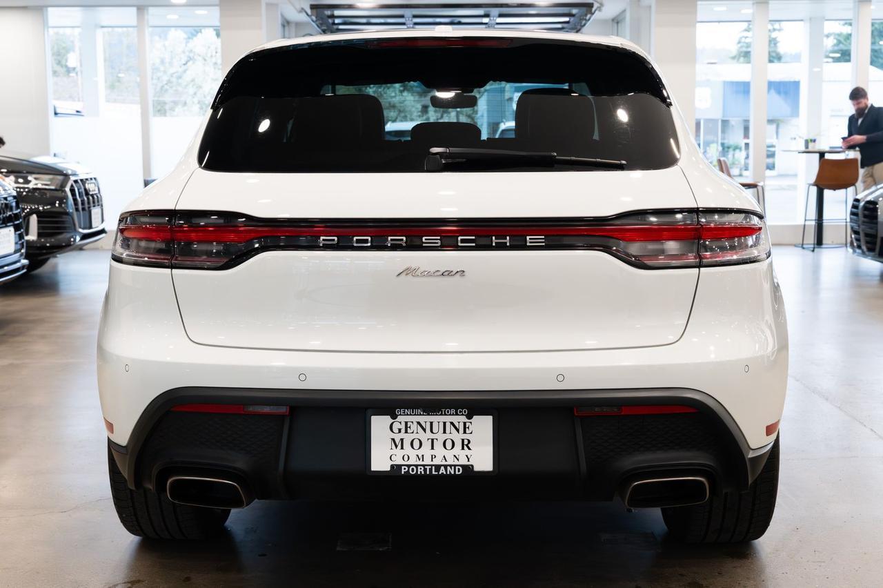 2024 Porsche Macan Base Gladstone OR