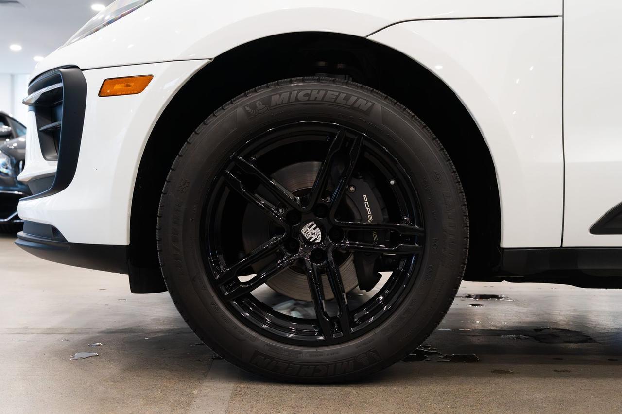 2024 Porsche Macan Base Gladstone OR