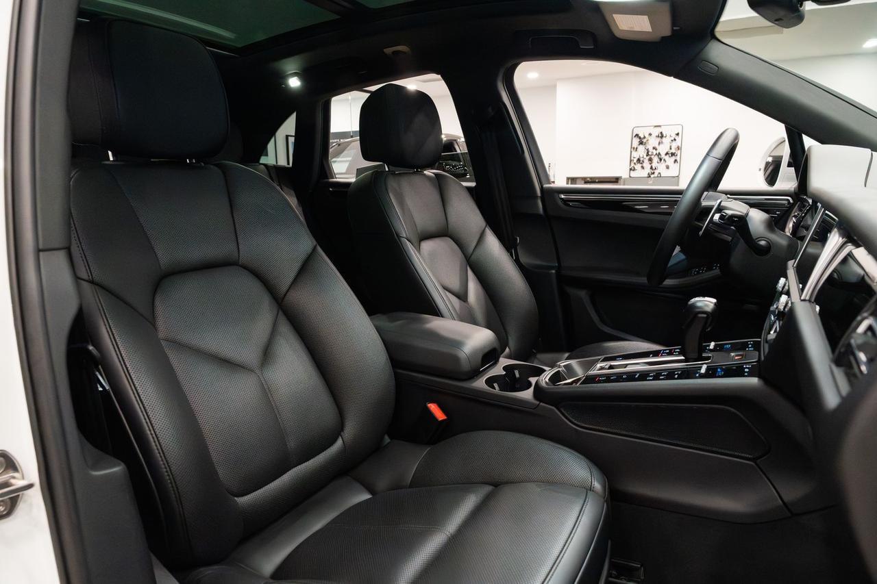 2024 Porsche Macan Base Gladstone OR