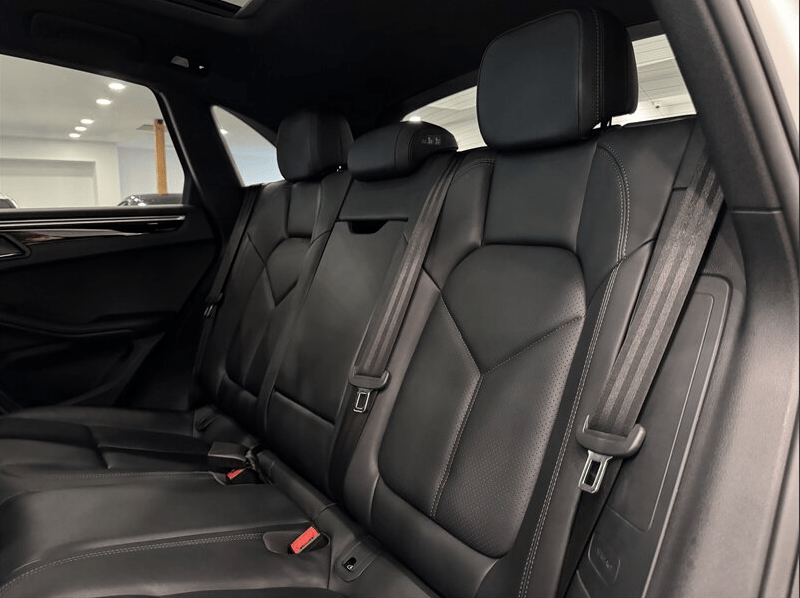 2024 Porsche Macan Base Gladstone OR