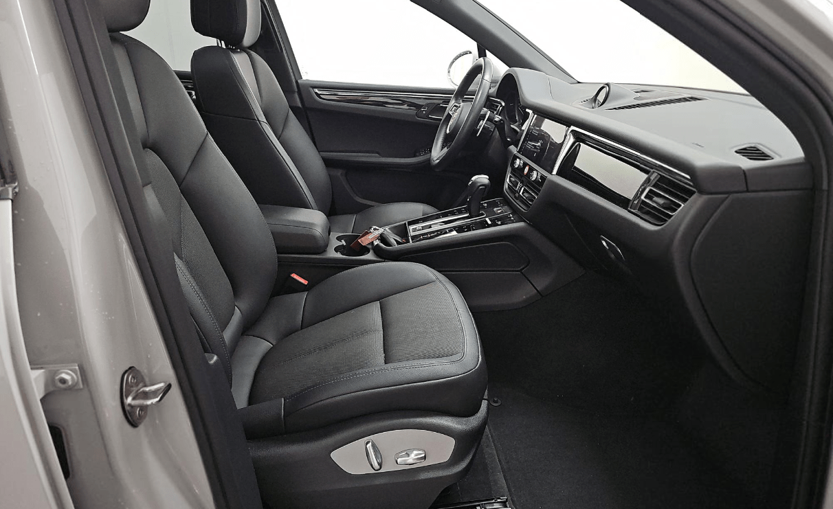 2024 Porsche Macan Base Indianapolis IN