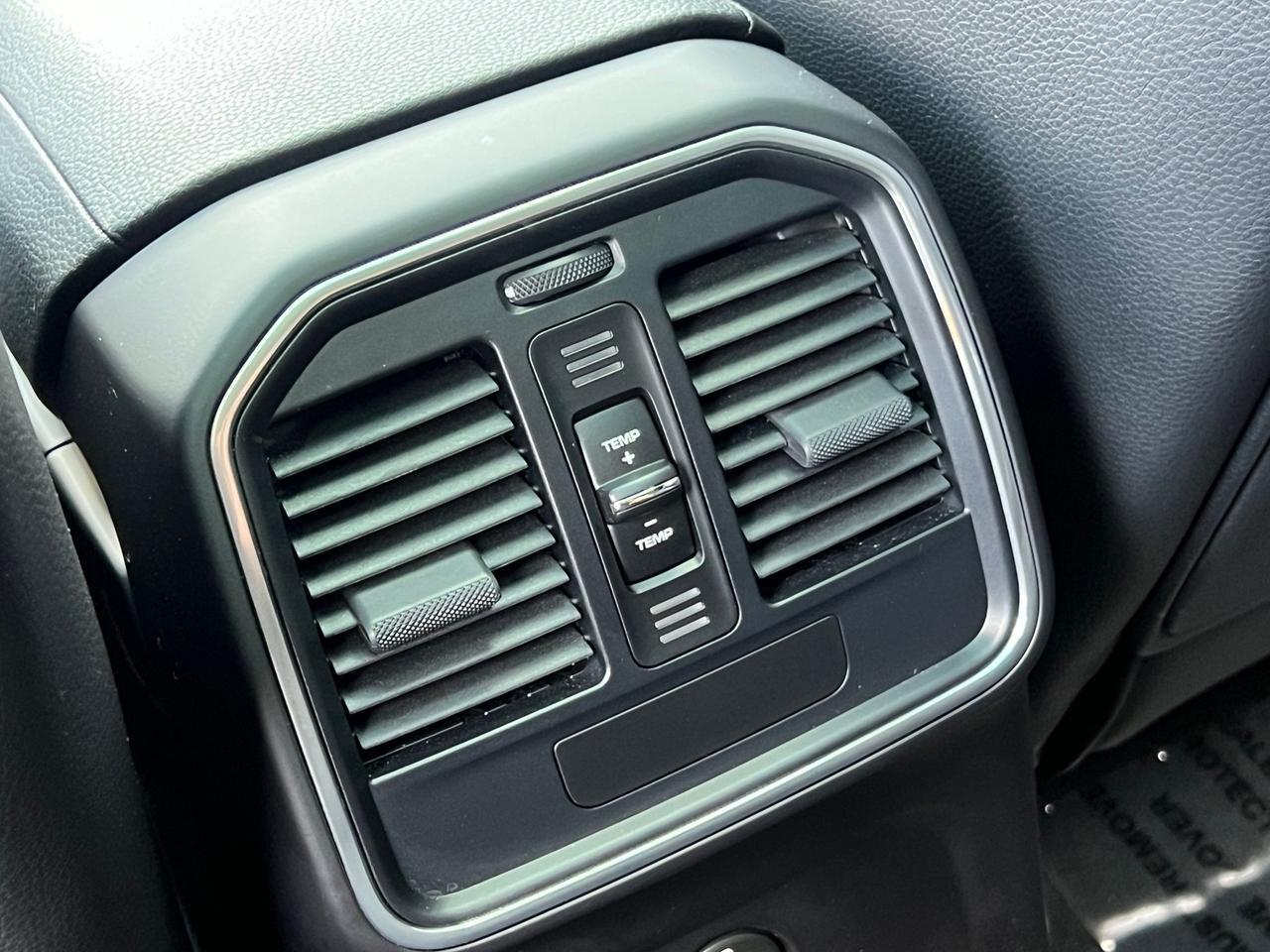 2024 Porsche Macan Base Indianapolis IN