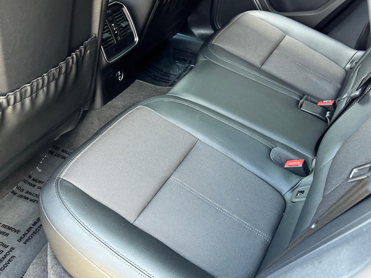 2024 Porsche Macan Base Indianapolis IN