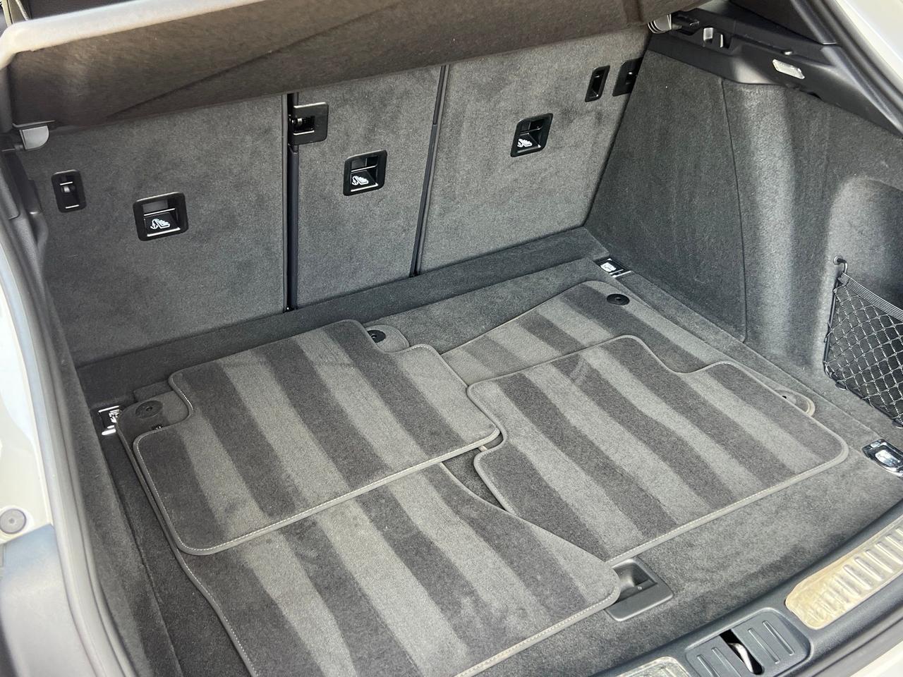 2024 Porsche Macan Base Indianapolis IN