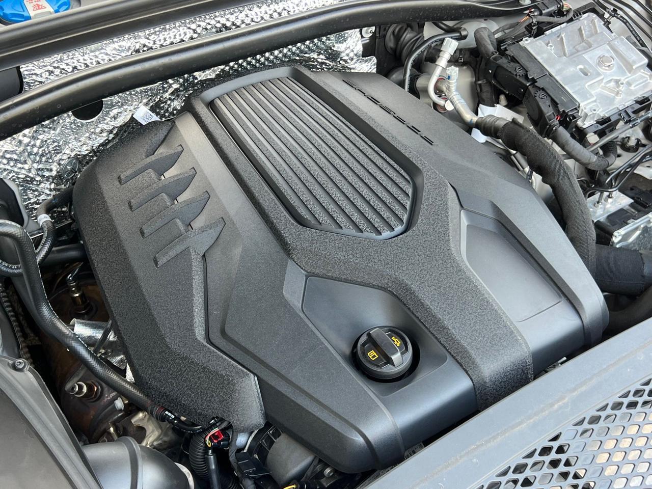 2024 Porsche Macan Base Indianapolis IN