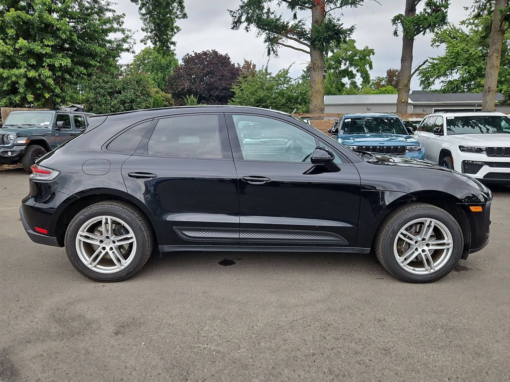 2024 Porsche Macan Base Gresham OR