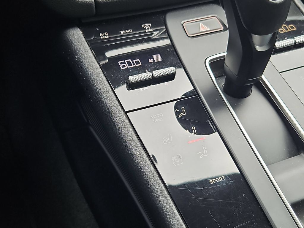 2024 Porsche Macan Base Gresham OR