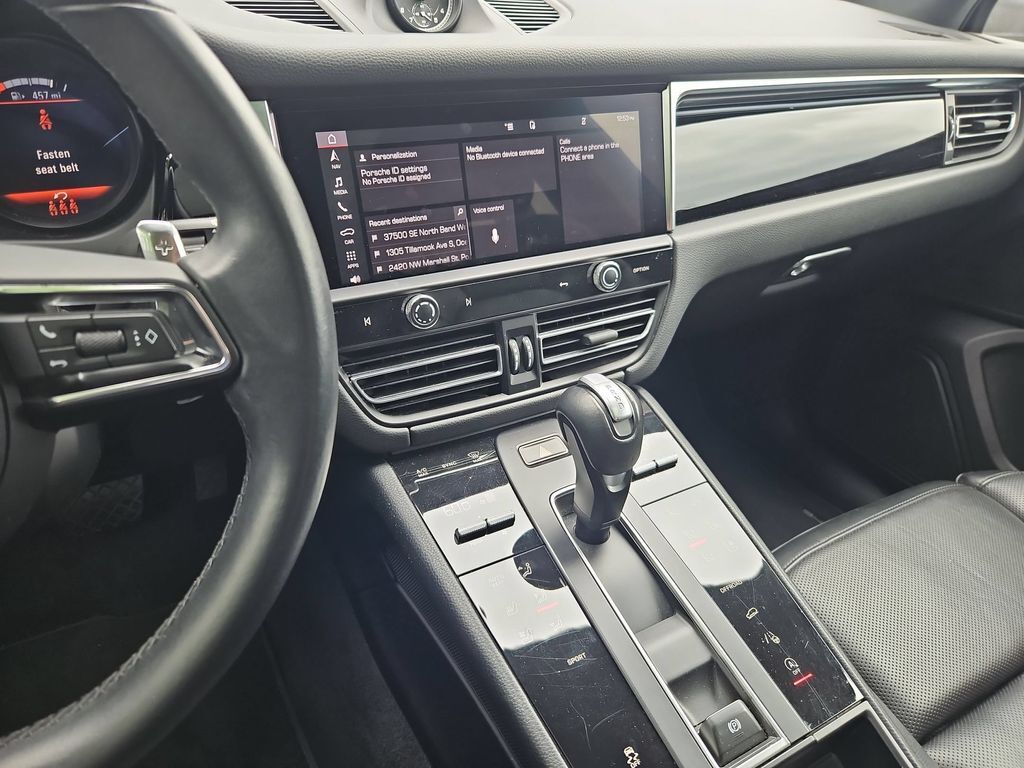 2024 Porsche Macan Base Gresham OR