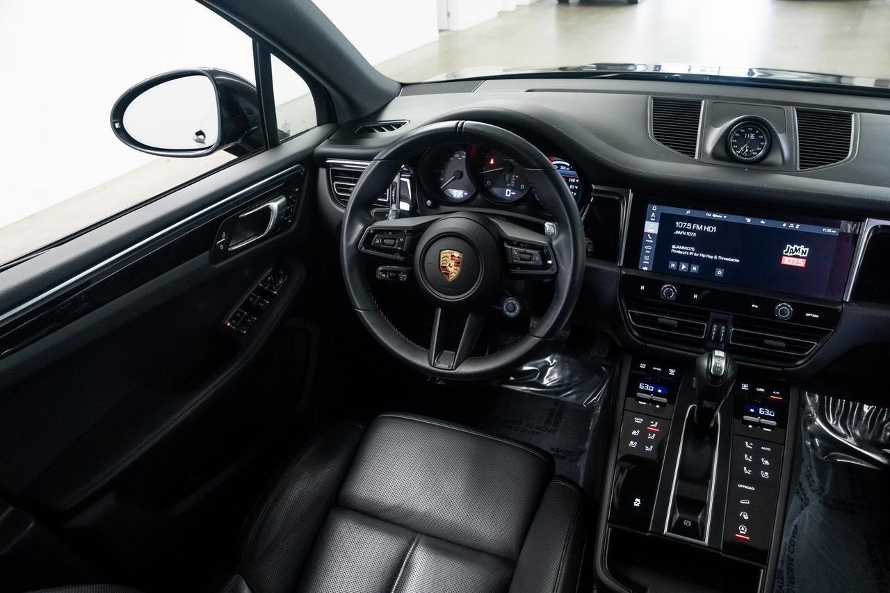 2024 Porsche Macan Base Vented Seats Premium Package Portland OR