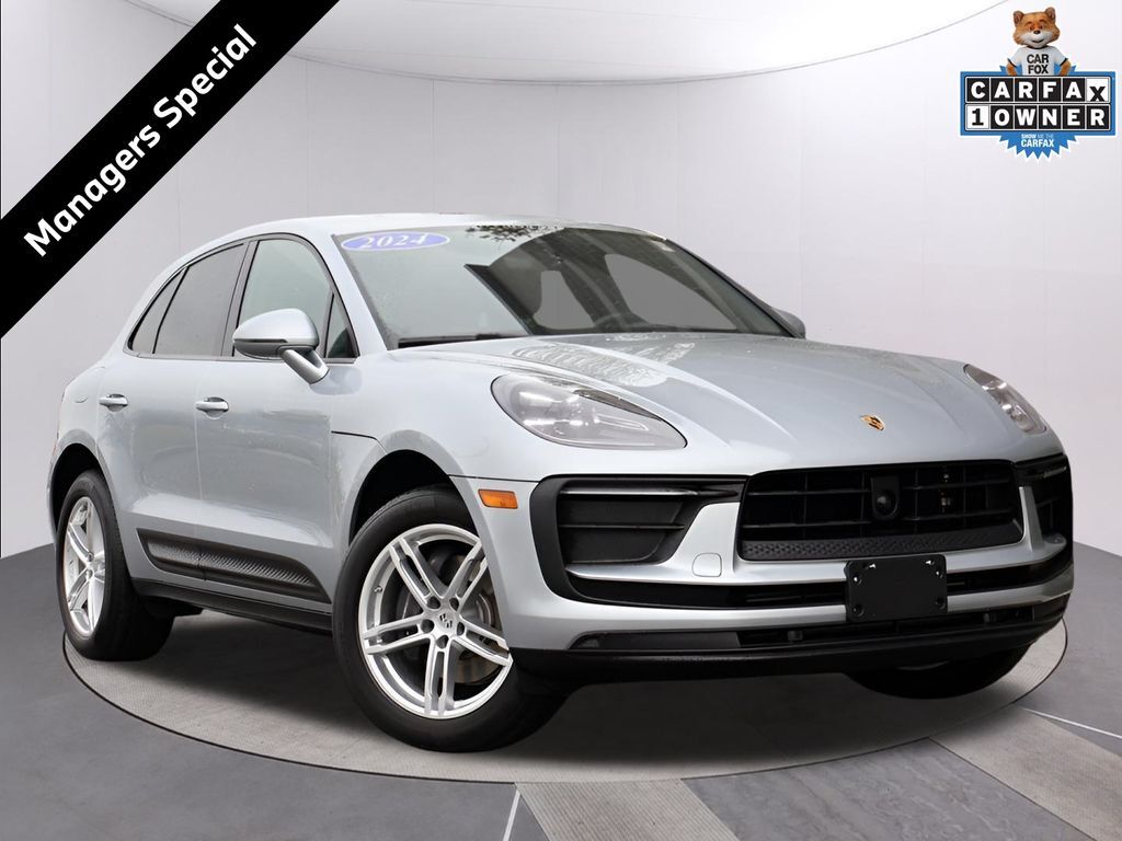 2024 Porsche Macan Base