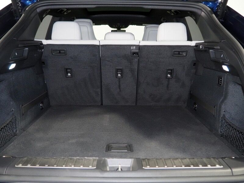 2024 Porsche Macan Electric 4 AWD *PREMIUM PKG, NAVIGATION, ADAPTIVE CRUISE, SAFETY ALERTS, 360 CAMERAS, PANO MOONROOF, LEATHER, CLIMATE/MASSAGE SEATS, HEATED STEERING, BOSE, WIRELESS CHARGING, APPLE CARPLAY Round Rock TX