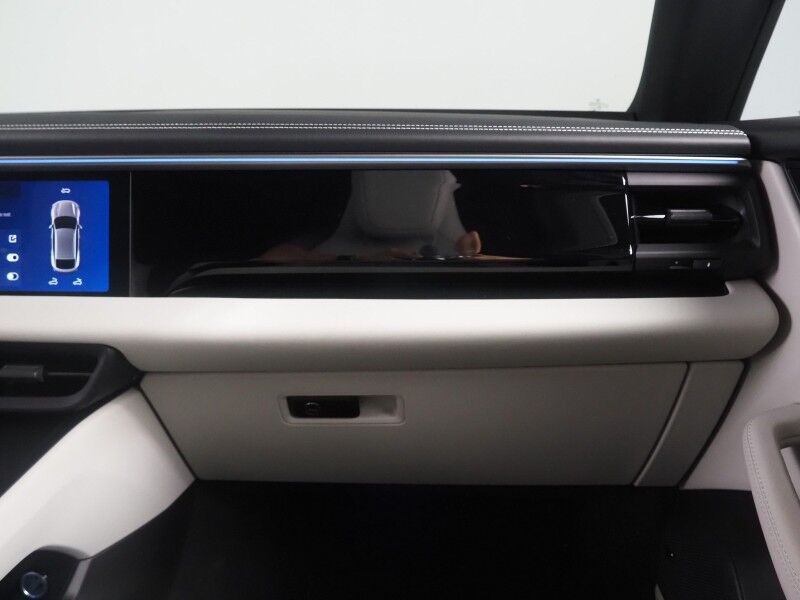 2024 Porsche Macan Electric 4 AWD *PREMIUM PKG, NAVIGATION, ADAPTIVE CRUISE, SAFETY ALERTS, 360 CAMERAS, PANO MOONROOF, LEATHER, CLIMATE/MASSAGE SEATS, HEATED STEERING, BOSE, WIRELESS CHARGING, APPLE CARPLAY Round Rock TX