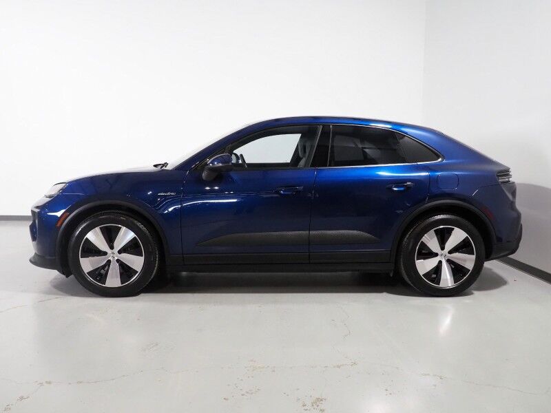 2024 Porsche Macan Electric 4 AWD *PREMIUM PKG, NAVIGATION, ADAPTIVE CRUISE, SAFETY ALERTS, 360 CAMERAS, PANO MOONROOF, LEATHER, CLIMATE/MASSAGE SEATS, HEATED STEERING, BOSE, WIRELESS CHARGING, APPLE CARPLAY Round Rock TX