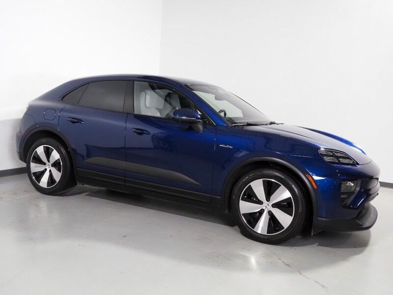 2024 Porsche Macan Electric 4 AWD *PREMIUM PKG, NAVIGATION, ADAPTIVE CRUISE, SAFETY ALERTS, 360 CAMERAS, PANO MOONROOF, LEATHER, CLIMATE/MASSAGE SEATS, HEATED STEERING, BOSE, WIRELESS CHARGING, APPLE CARPLAY