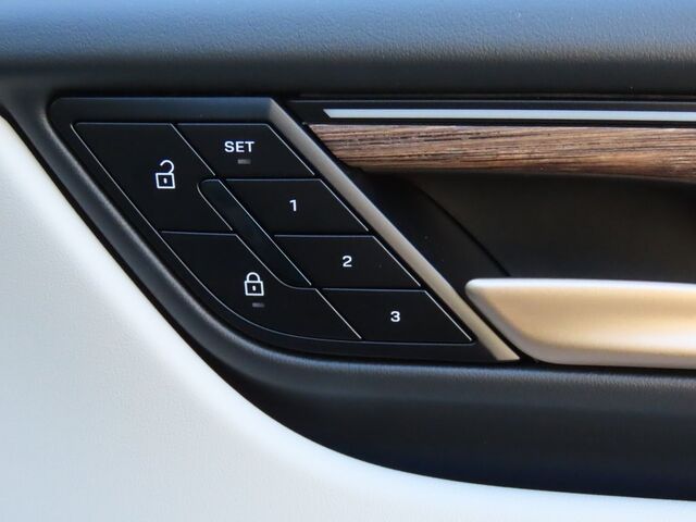 2024 Porsche Macan Electric 4 Oshkosh WI